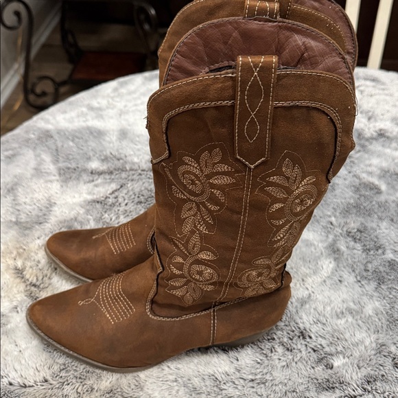 Women’s 11 Western Cowgirl Boots Lightweight Country Brown Soft Rodeo Dress Up - Picture 3 of 11